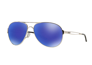 Oakley Caveat