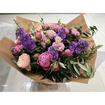 Your Guide to Using Chelsea Florals