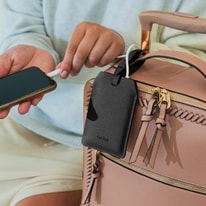 Your Guide to Using CALPAK Portable Luggage Tag