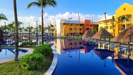 Barceló Maya Beach