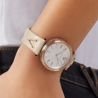 The Watch Hut Review