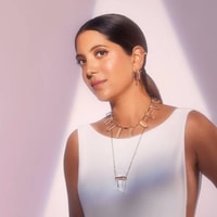 Noor Fares Review 
