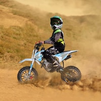 SYX MOTO Review