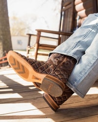 Cavender's Review