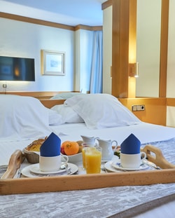 AR Hotels Group