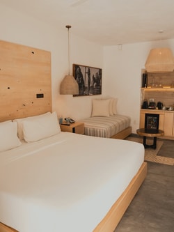 Bahia Hotel & Beach House