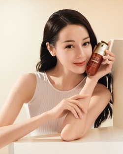 Clarins
