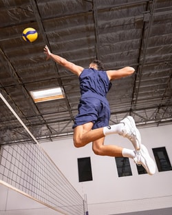 Direct-Volley