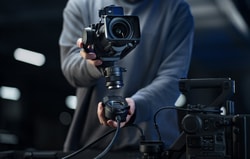 DJI