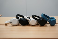 e-Earphone