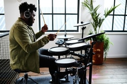 Gear 4 Music
