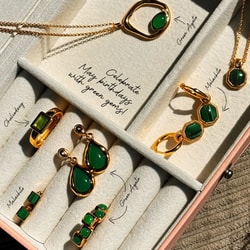 Hot Diamonds