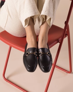 Journee Collection