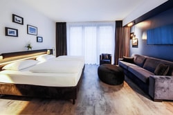 little BIG hotels