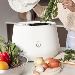 Lomi Composter