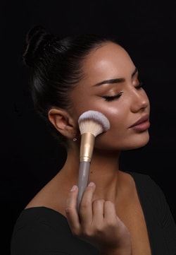 Luvia Cosmetics