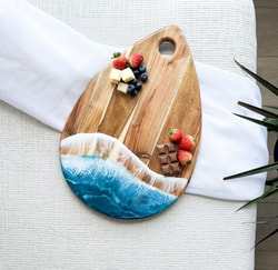 Lynn & Liana Designs