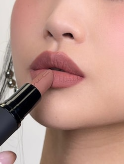 MAC Cosmetics