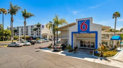 Motel 6