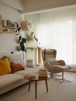 NOUHAUS