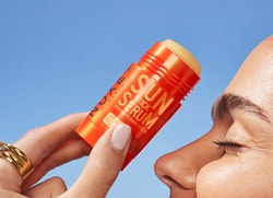 NUXE