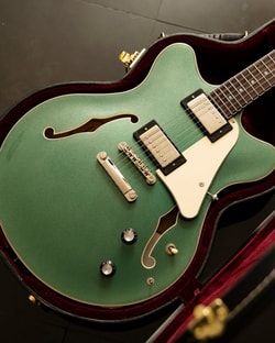 Orangewood Guitars