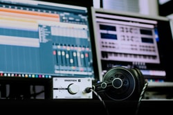 SOUNDRAW