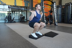 Squat Wedgiez