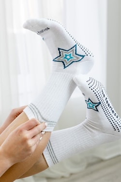 Sticky Be Socks