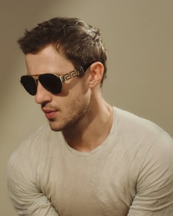 Sunglass Hut