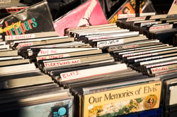Universal Music Store