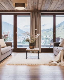 VAYA Resorts