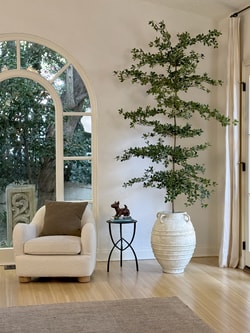 VERT HOUSE