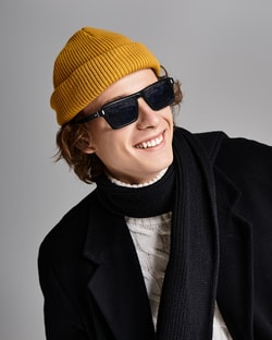 Yesglasses