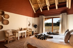 Zebras Crossing Lodge