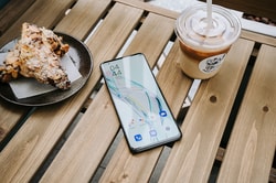 ZTE