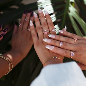 Oomiay Jewelry