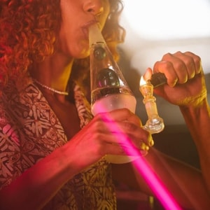 Headshop.com