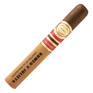JR Cigars Romeo y Julieta
