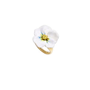 Les N&eacute;r&eacute;ides White Pansy Cocktail Ring