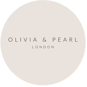 Olivia & Pearl