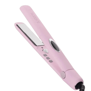 Sleek&rsquo;e Hair Titanium Flat Iron