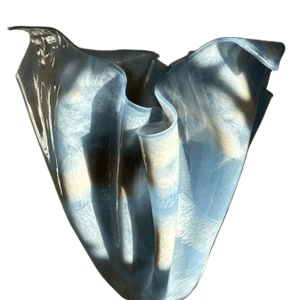 Waves Studio NOVA sculptural vase