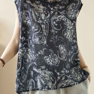 Ava Casual Auricular Collar Printed Top