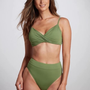 Women's Underwire Bikini Top with Removable Pads