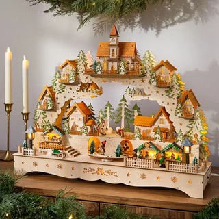 Balsam Hill - Realistic Holiday Tree Choices