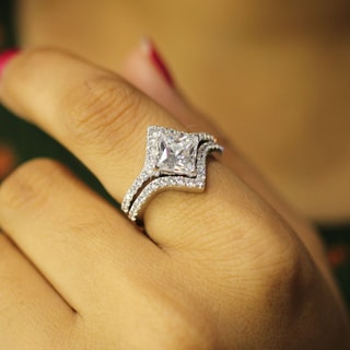 Gemone Diamond - Everyday Gems With Thoughtful Design
