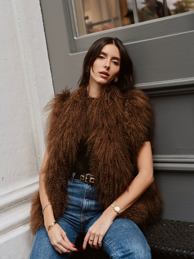 Susanna Chow Deals and Savings Paths in July 2026: Verified Storewide Discounts and Checkout Conditions for Luxury Outerwear