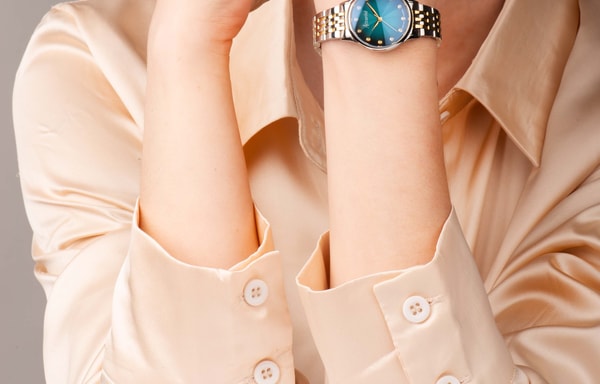 Accurist Watches Banner