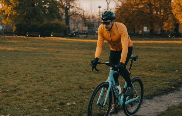 AM Cycling Banner